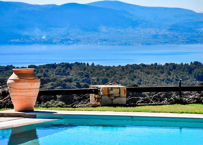 Country house Fairytale Nerotrivia